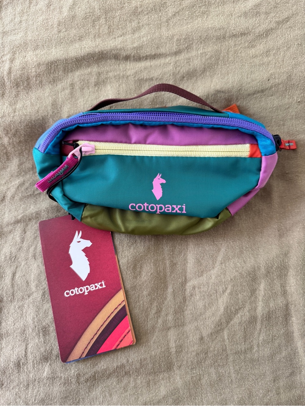 Cotopaxi Multi Color 1.5L Hip Pack - Del Dia